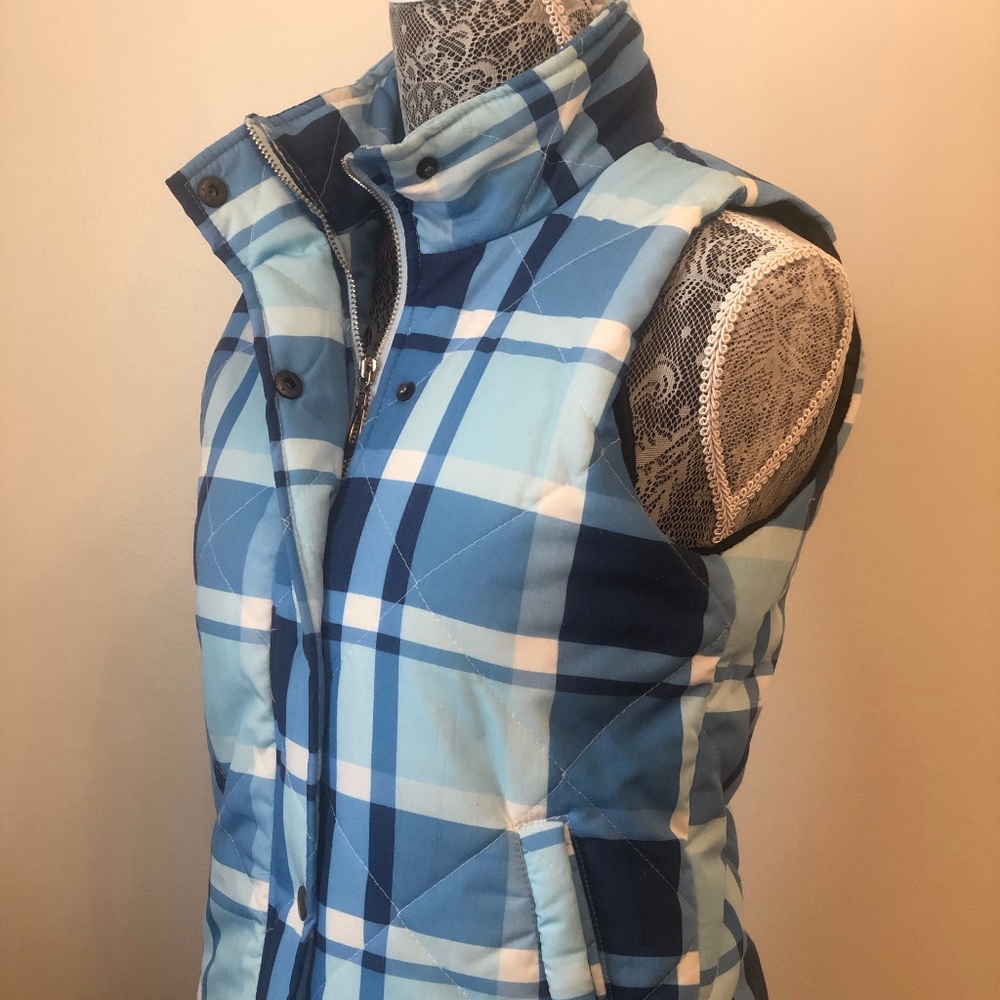 Women's puffer vest
